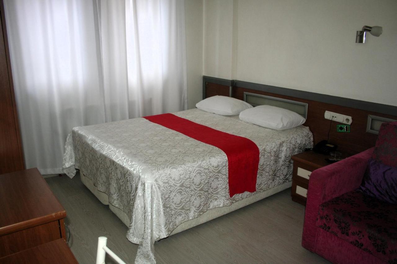 Yeni Kosk Esra Hotel Коня Екстериор снимка