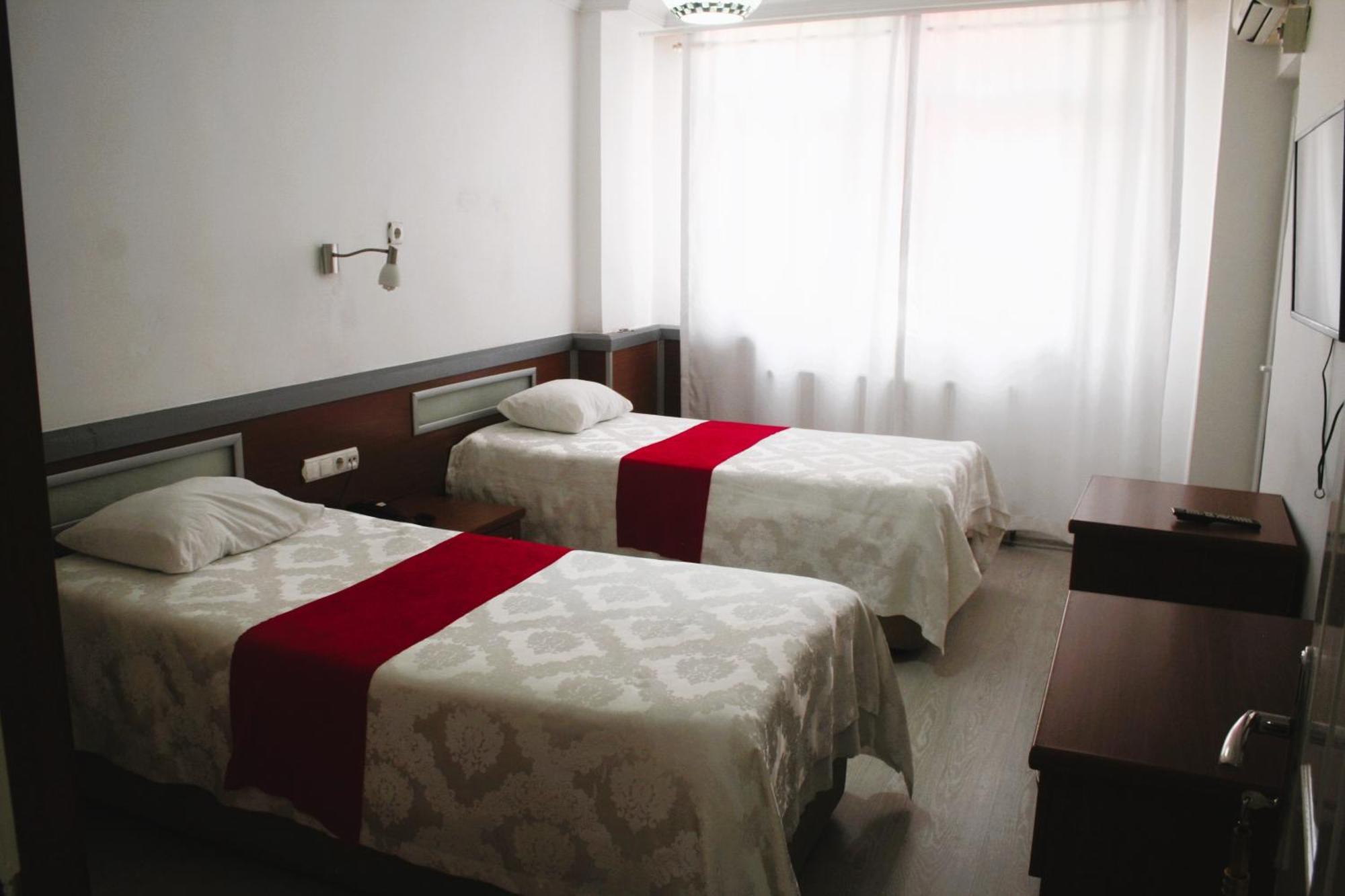 Yeni Kosk Esra Hotel Коня Екстериор снимка