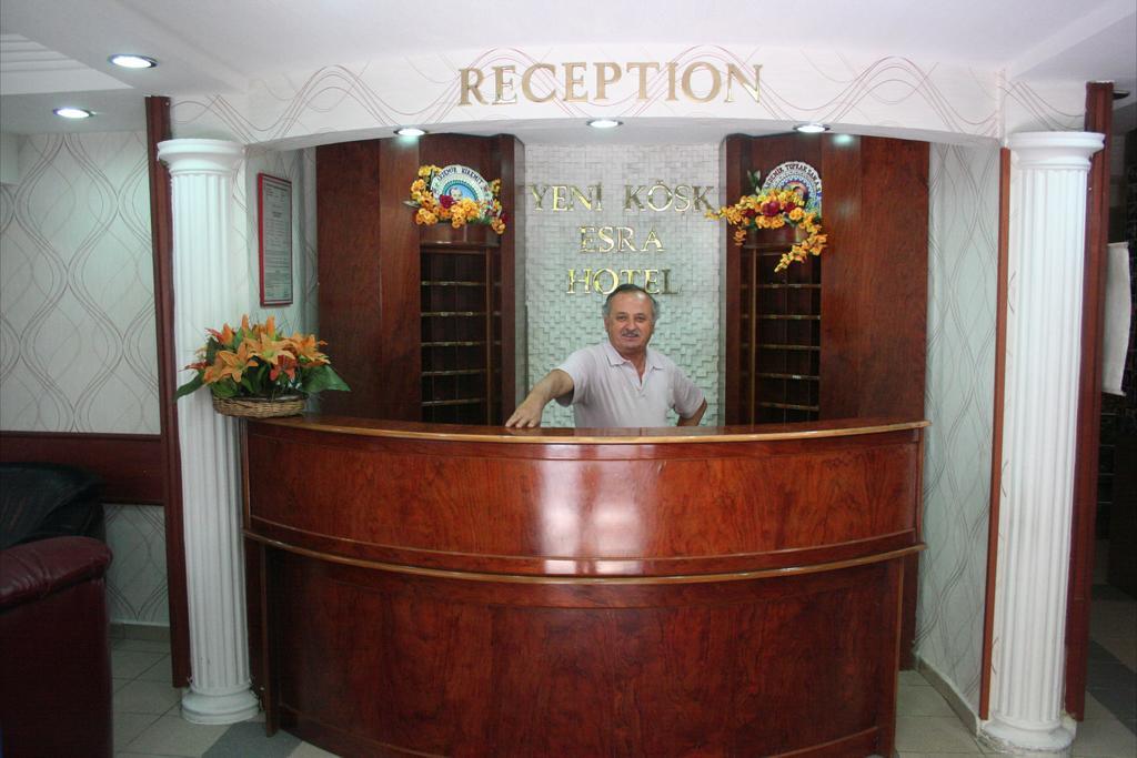 Yeni Kosk Esra Hotel Коня Екстериор снимка