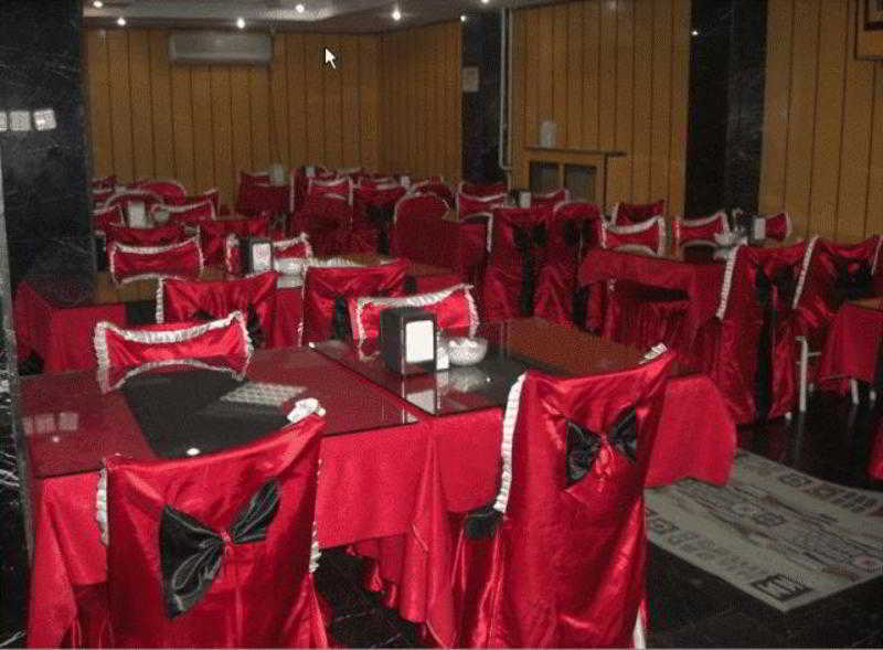 Yeni Kosk Esra Hotel Коня Екстериор снимка